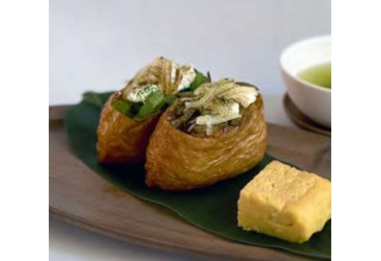 いなり寿司とお茶セット